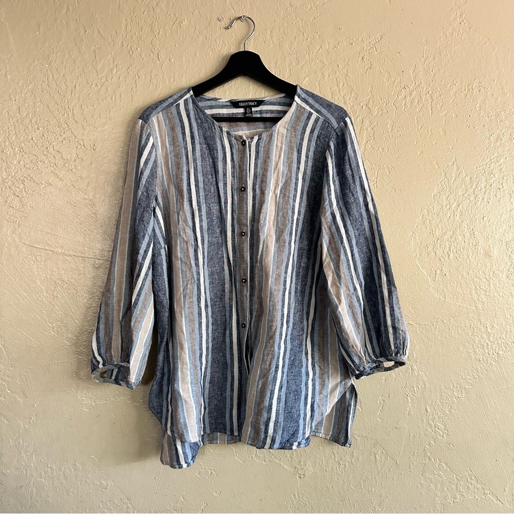 Striped Button-Up Blouse Length 28" front 29" back, pit to pit 23"